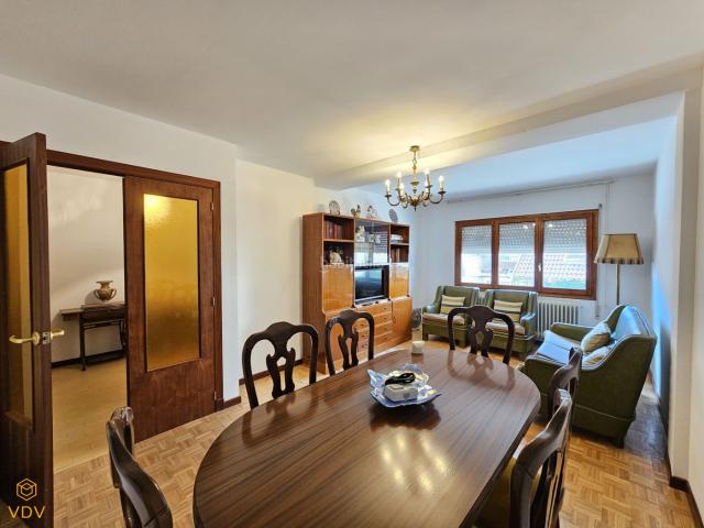 Casa adosada en venta en Cintruénigo. Oportunidad adosado en Cintruénigo!. Casas adosadas.