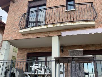 Casa adosada en Venta en Clavijo