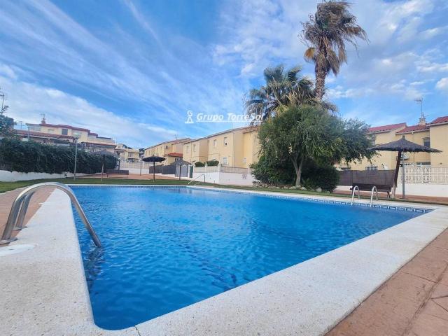 Casa adosada en Venta en Creixell