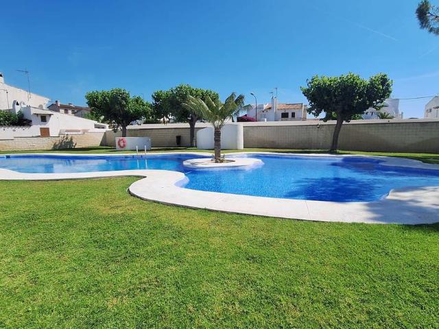 Casa adosada en Venta en Creixell