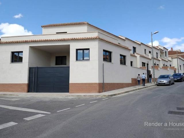 Casa adosada en Venta en Crevillent