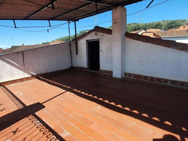 Casa adosada en Venta en Cuacos de Yuste