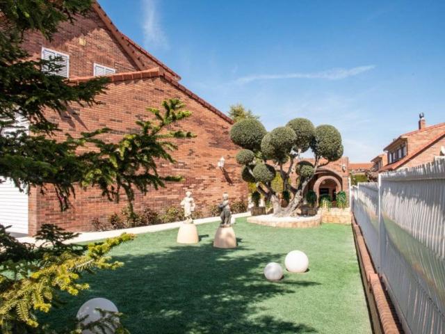 Casa adosada en Venta en Cuarte de Huerva