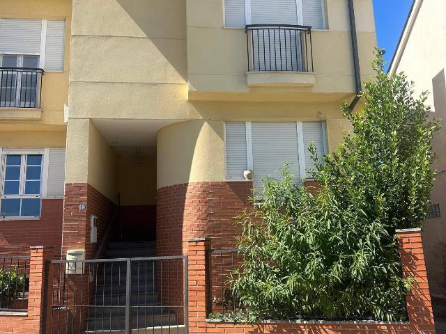 Casa adosada en Venta en Cuatro Vientos