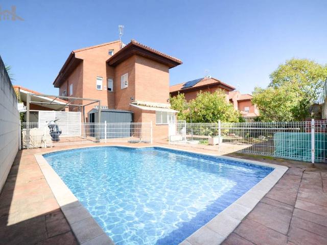 Casa adosada en Venta en Cubas de la Sagra