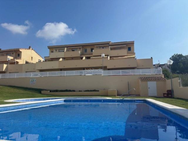 Casa adosada en venta en Cubelles, Mas Trader Corral d´En Tort Corral d´En Cona. Chalet adosado en venta santa Maria de Cubelles. Casas adosadas.