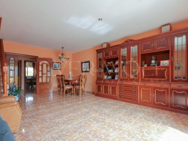 Casa adosada en venta en Cubelles, Santa Maria l´Eixample Sud Sumella. LA LUZ DE CUBELLES. Casas adosadas.