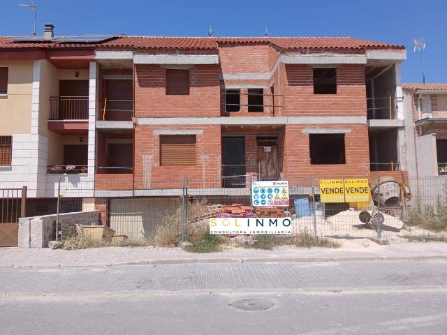 Casa adosada en Venta en Cuéllar