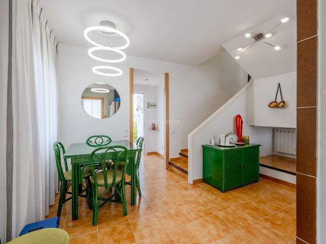 Casa adosada en venta en Cunit, Cunit Residencial Costa Dorada. BONITA CASA EN ZONA TRANQUILA, PRÓXIMA A SERVICIOS. Casas adosadas.
