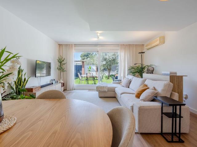 Casa adosada en venta en Cunit, Cunit Residencial Costa Dorada. PARA ENTRAR A VIVIR! reforma de 2024 a estrenar!. Casas adosadas.