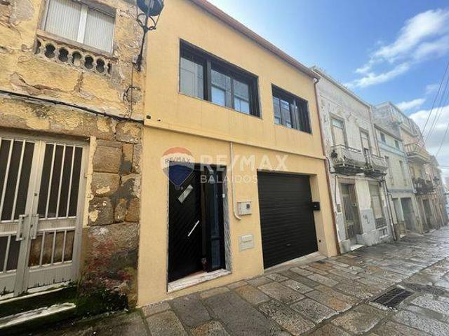 Casa adosada en Venta en A Guarda