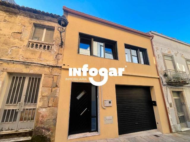 Casa adosada en Venta en A Guarda