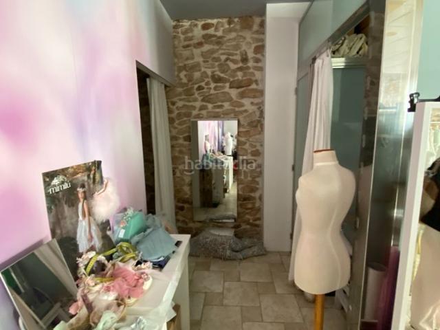 Casa adosada en venta en Amposta, Zona Hospital Costa Dorada. Casa Adosada en venta con Local Comercial en el Centro de Amposta. Casas adosadas.