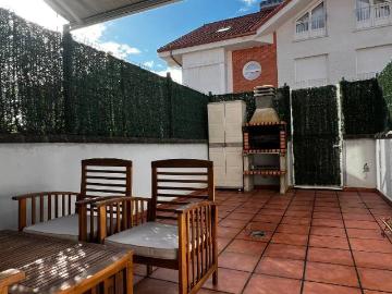 Casa adosada en Venta en Ampuero