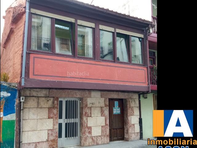 Casa adosada en venta en Ampuero. Casas adosadas.