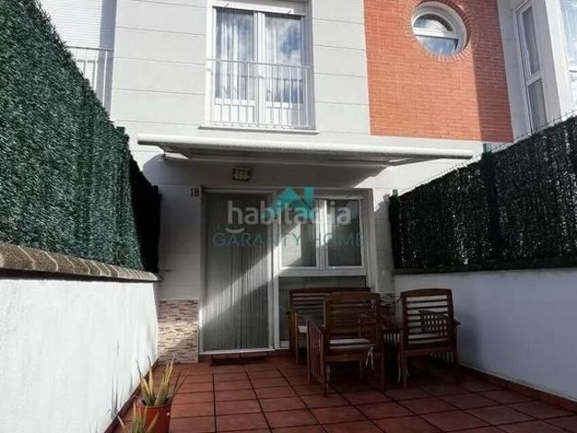 Casa adosada en venta en Ampuero. Se vende chalet adosado en Ampuero. Casas adosadas.