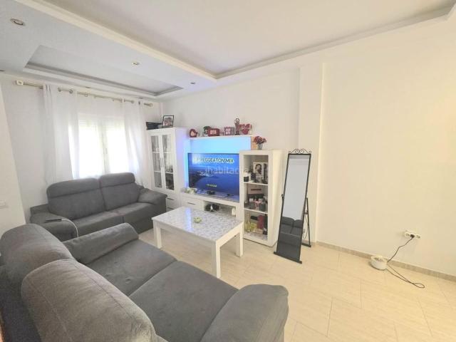 Casa adosada en venta en Antas. Exclusivo chalet pareado con piscina privada y amplias terrazas en Real de Antas. Casas adosadas.