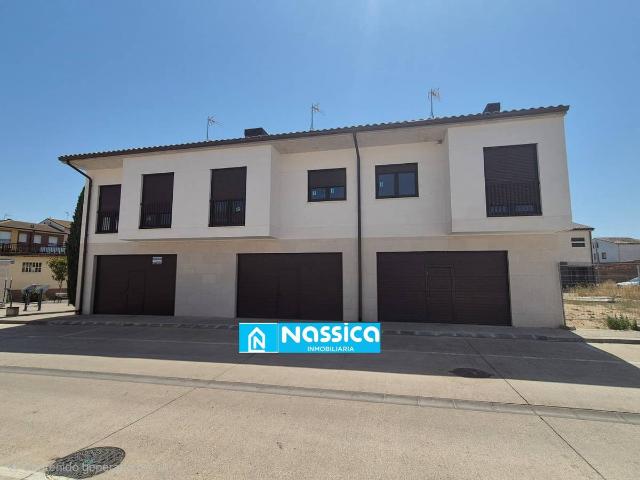 Casa adosada en Venta en Andosilla