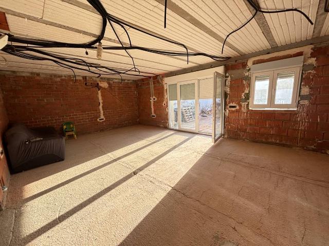 Casa adosada en Venta en Andújar