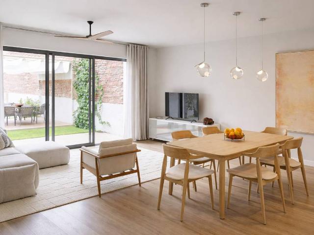 Casa adosada en Venta en Anglès