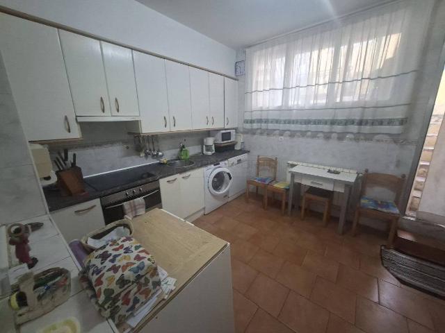 Casa adosada en Venta en Abetxuko