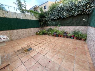 Casa adosada en venta en Abrera. Casas adosadas.