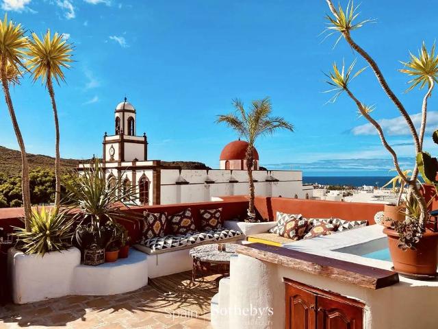 Casa adosada en Venta en Agaete