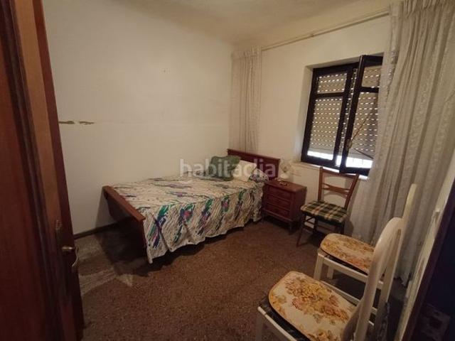 Casa adosada en venta en Agost. Casa Chatel adosado en pleno centro de Agost. Casas adosadas.