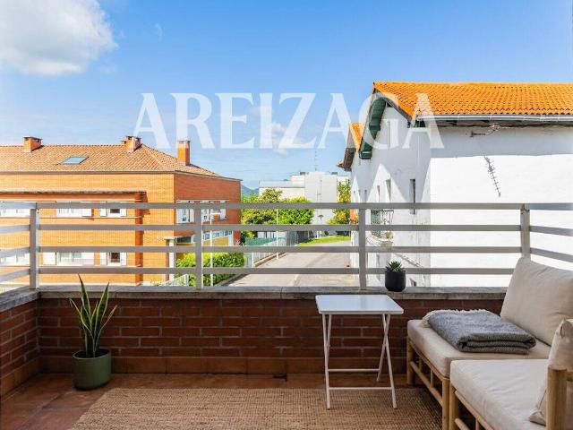 Casa adosada en Venta en Aiete
