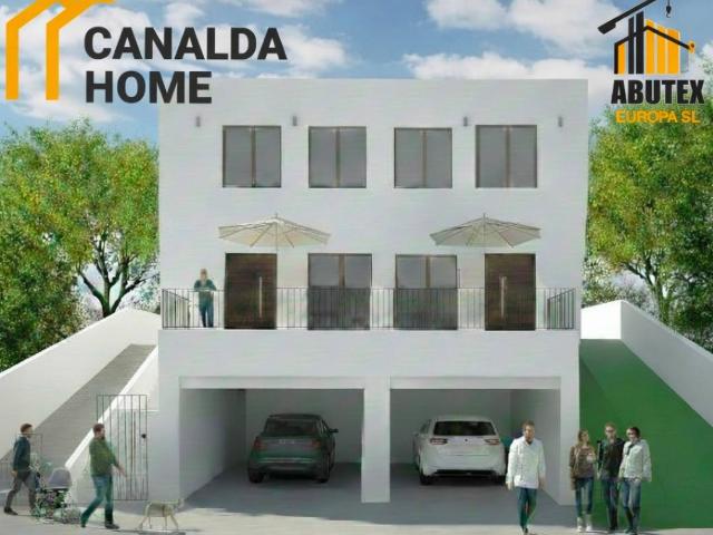 Casa adosada en Venta en Aiguaviva Parc