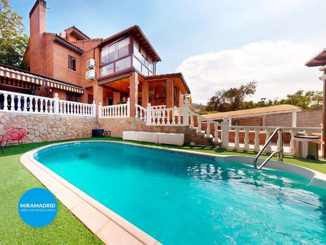 Casa adosada en Venta en Altos de Jarama