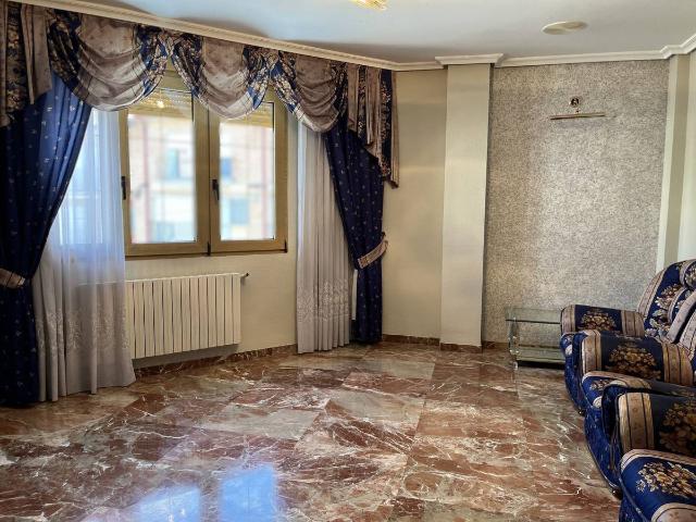 Casa adosada en Venta en Albaida