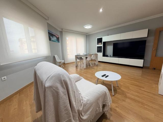 Casa adosada en venta en Albaida. Venta adosado en AlbaidaValencia. Casas adosadas.
