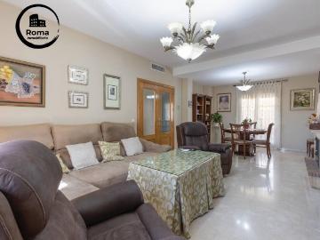 Casa adosada en Venta en Albolote