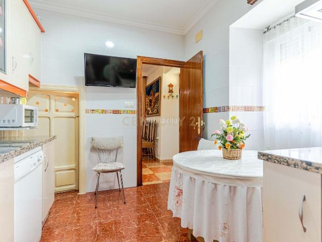Casa adosada en venta en Albuñol. Casa lista para entrar a vivir en Albuñol comodidad, espacio y funcionalidad desde el primer día. Casas adosadas.