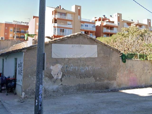 Casa adosada en venta en Alcantarilla. vivienda planta baja esquina PARA REFORMAR INTEGRAL. Casas adosadas.
