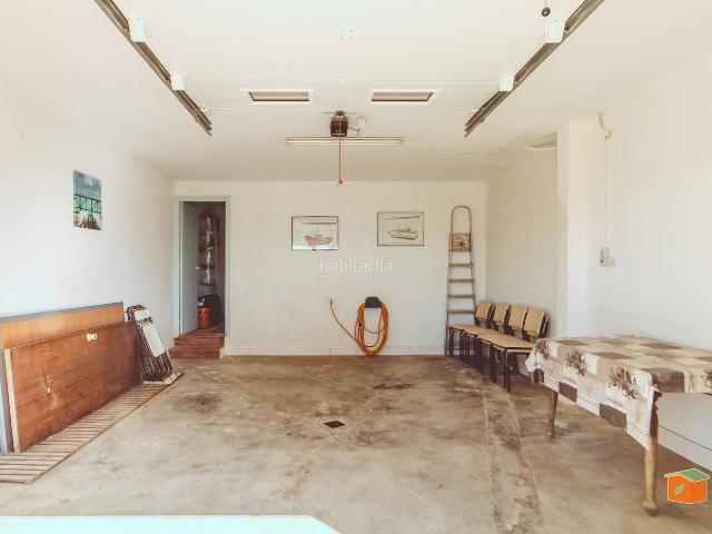 Casa adosada en venta en Alcanar Costa Dorada. CASA CON JARDIN, PISTA DE TENIS Y PISCINA COMUNITARIA, EN VENTA EN ALCANAR PLAYA TARRAGONA. Casas adosadas.