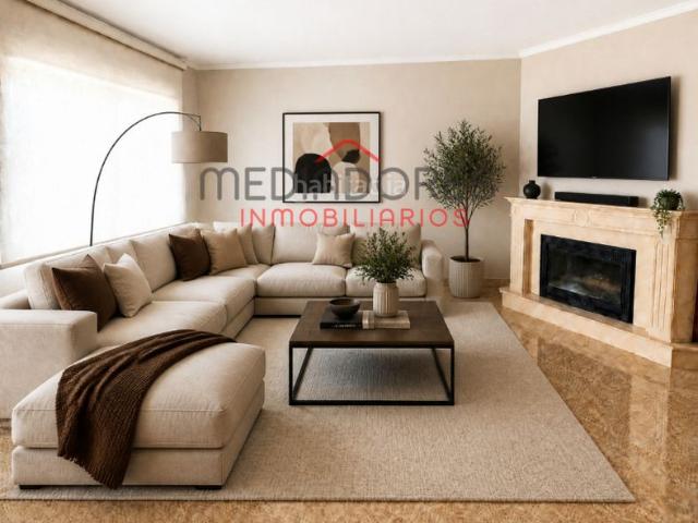 Casa adosada en venta en Alcalá de Henares, Ensanche. Chalet en el Ensanche de Alcalá de Henáres. Casas adosadas Alcalá de.