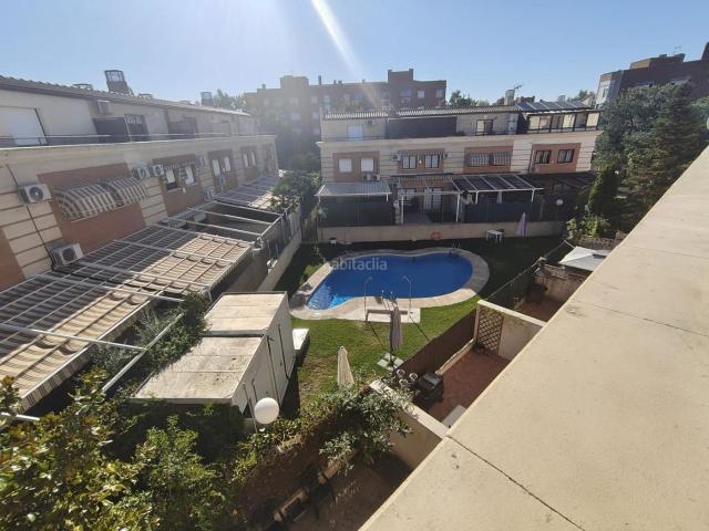 Casa adosada en venta en Alcalá de Henares, Espartales. CHALET EN VENTA CON PISCINA COMUNITARIA. Casas adosadas Alcalá de.