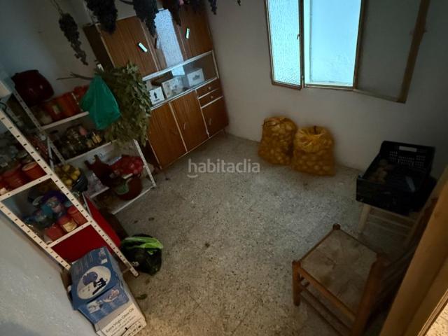 Casa adosada en venta en Alcalá la Real. CASA A UN PASO DEL PASEO DE LOS ÁLAMOS CON COCHERA. Casas adosadas Alcalá la.