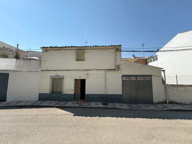 Casa adosada en venta en Alcalá la Real. Casas adosadas Alcalá la.