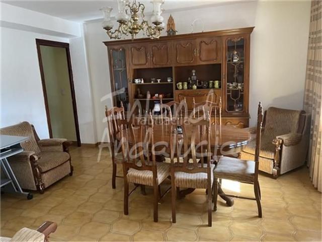 Casa adosada en venta en Alcalá la Real. Casas adosadas Alcalá la.