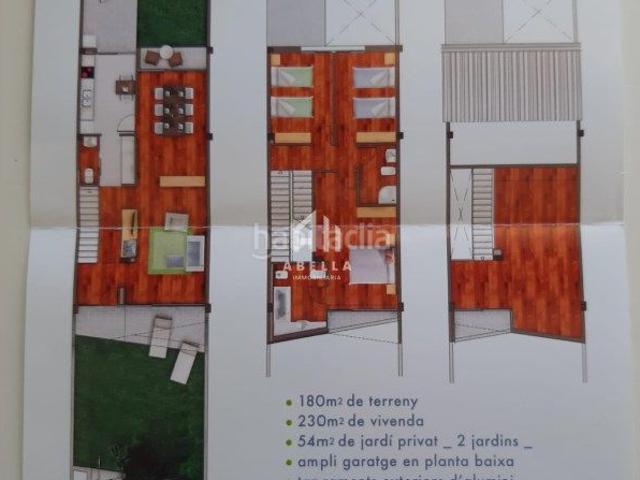 Casa adosada en venta en Alcarràs. Anticípate al Lujo Casa con Aerotermia en la Mejor Zona de Alcarràs. Casas adosadas.