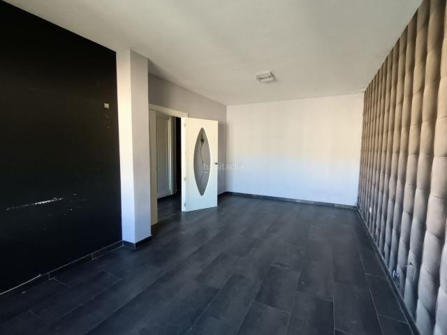 Casa adosada en venta en Alcolea de Calatrava. Chalet adosado en venta en Rd Flores. Casas adosadas Alcolea de.