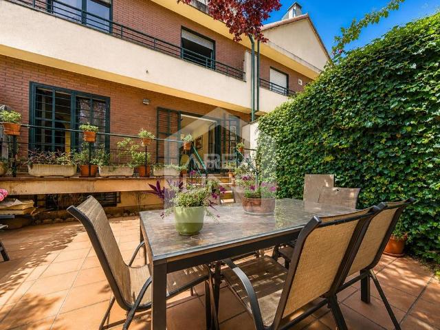 Casa adosada en venta en Alcorcón, Prado de Santo Domingo. EXCLUSIVO CHALET DE 225 m EN PRADO DE SANTO DOMINGO. Casas adosadas.