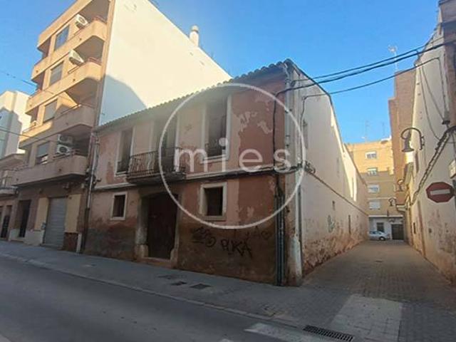 Casa adosada en Venta en Aldaia