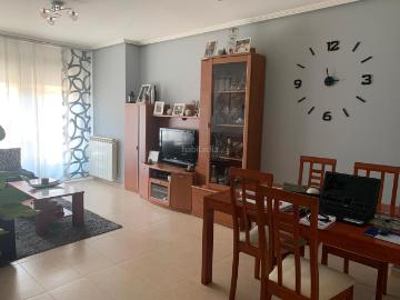 Casa adosada en venta en Aldeamayor de San Martín. Casas adosadas Aldeamayor de San.