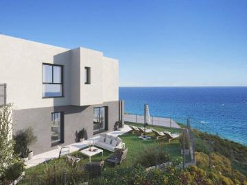 Casa adosada en Venta en Algarrobo pueblo