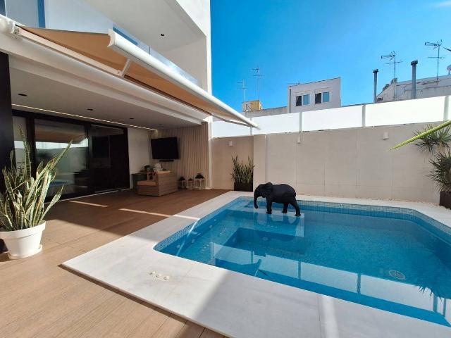 Casa adosada en Venta en Algemesí