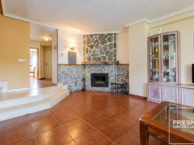 Casa adosada en venta en Algete, Prado Norte. ¡CHALET ADOSADO EN PRADO NORTE ALGETE!. Casas adosadas.